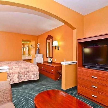 Pine Point Inn & Suites 스미스빌 외부 사진